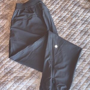 Lululemon Adapted State Joggers Light Gray Athletic Leggings size 8